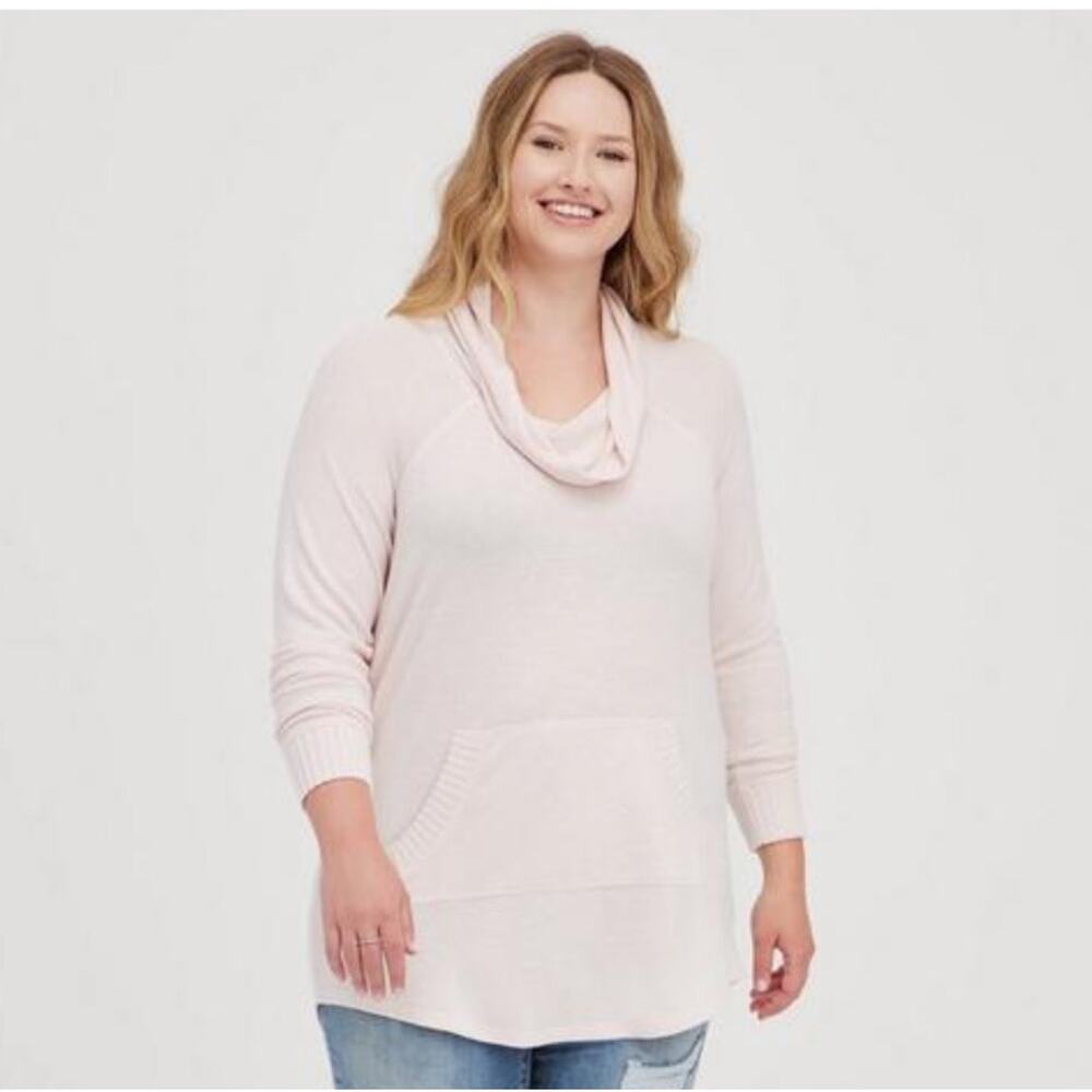 Torrid Sweater Super Soft Plush Cowl neck Raglan Tunic Sweatshirt Size 2X‎